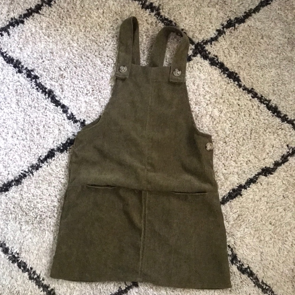 Dress with pockets